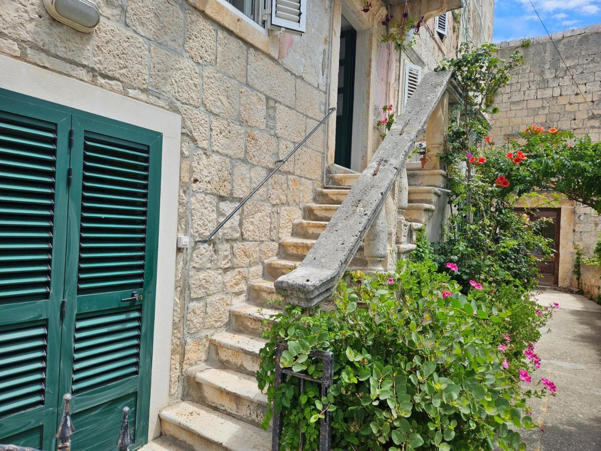 Appartement Arsenal à Korčula Extérieur photo
